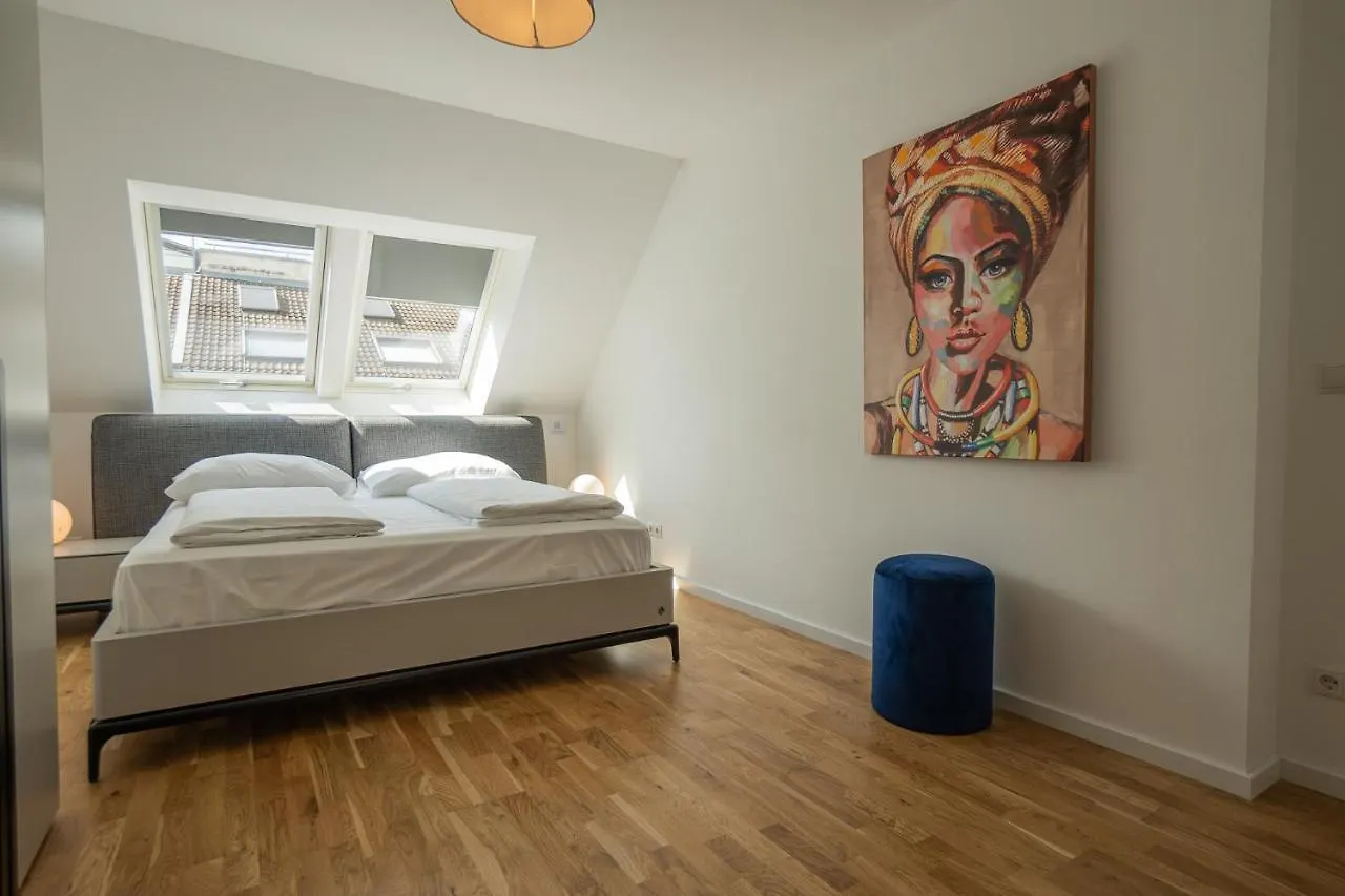 Double Floor Apartment With 2 Terraces On Rooftop Viyana Avusturya